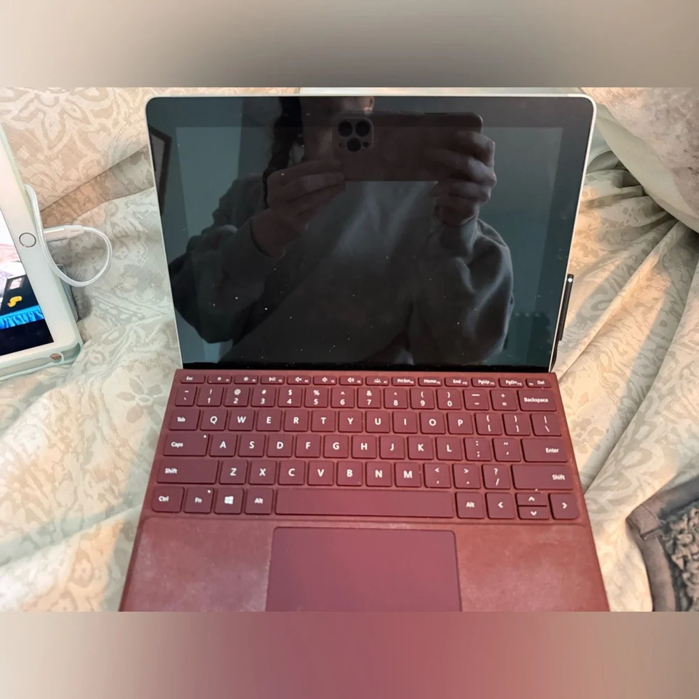 ☀️Microsoft Surface Go - 64GB